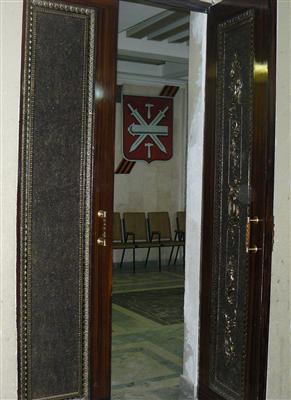 Двери